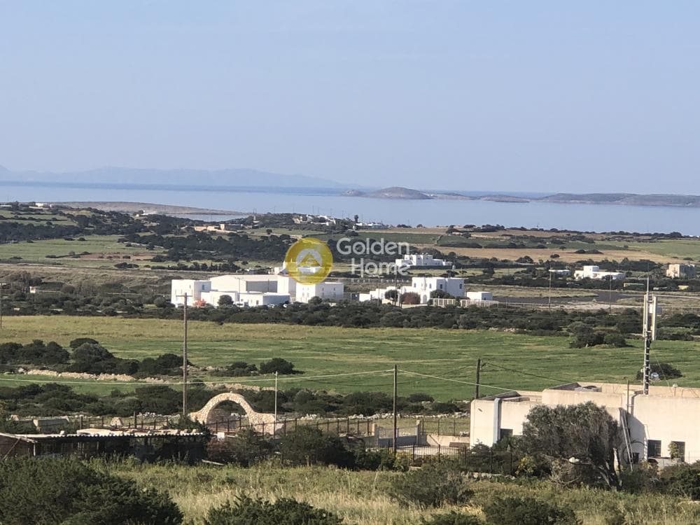 Parcel in Kamari, Paros — Photo 2 of 5