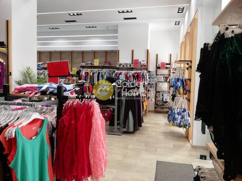 Retail Store in Politeknon, Ilion — Photo 7 of 11