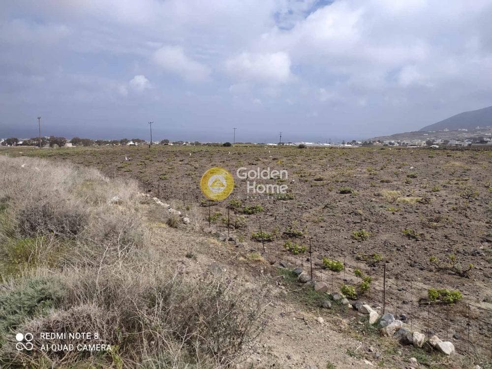 Building Plot in Thira, Santorini — Photo 2 of 3