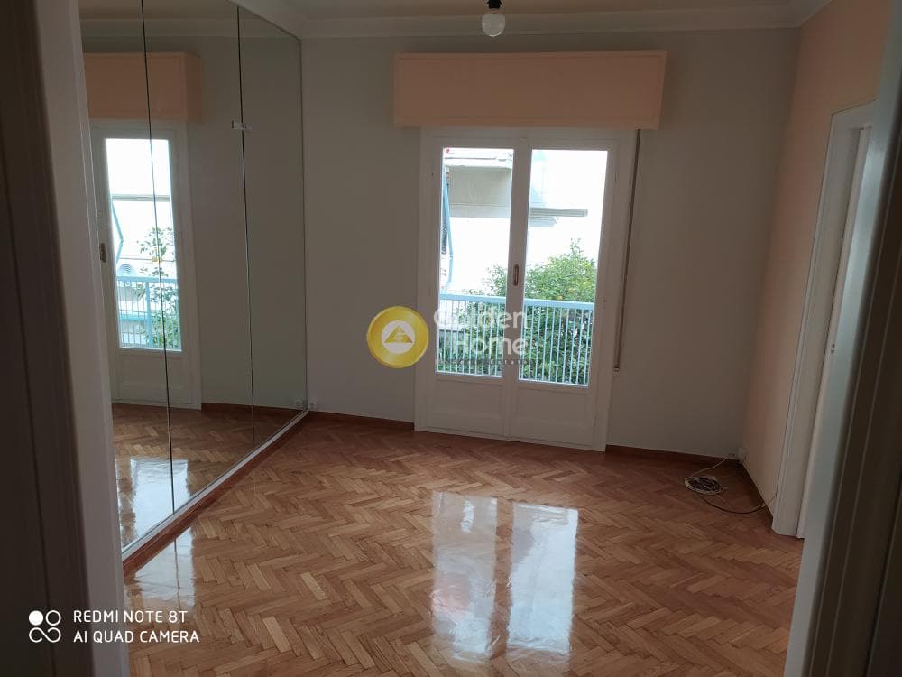 Διαμέρισμα στην Μπάτης, Παλαιό Φάληρο — Φωτογραφία 3 από 12