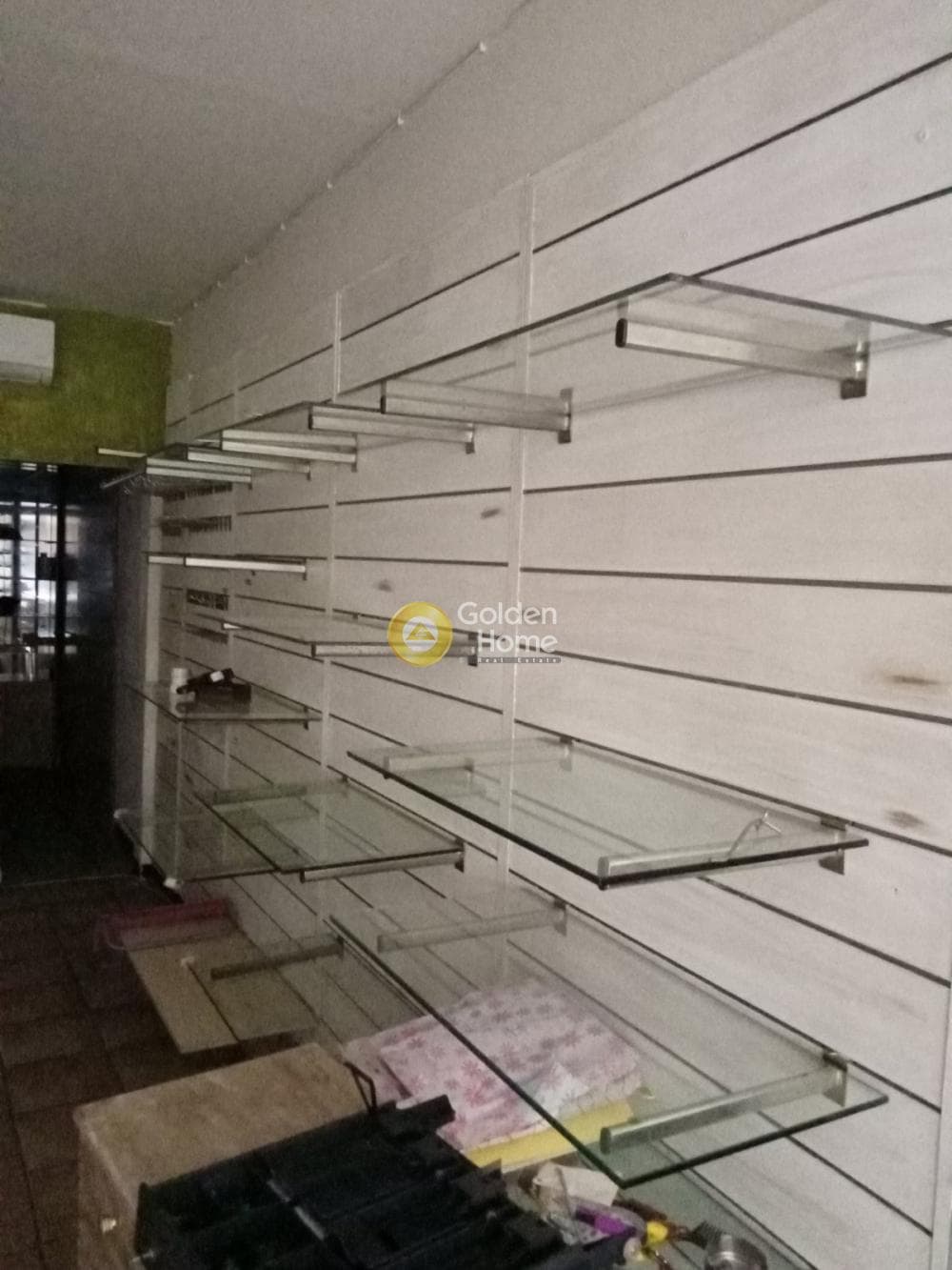 Retail Store in Dendropotamos, Menemeni — Photo 11 of 17