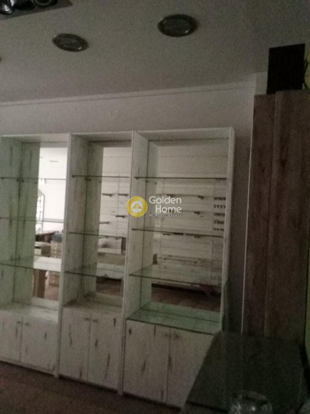 Retail Store in Dendropotamos, Menemeni — Photo 12 of 17