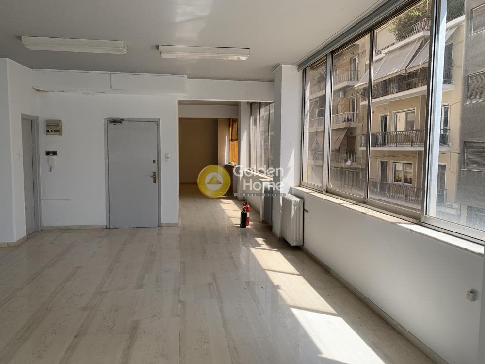 Office in Diilistiria, Piraeus — Photo 1 of 3