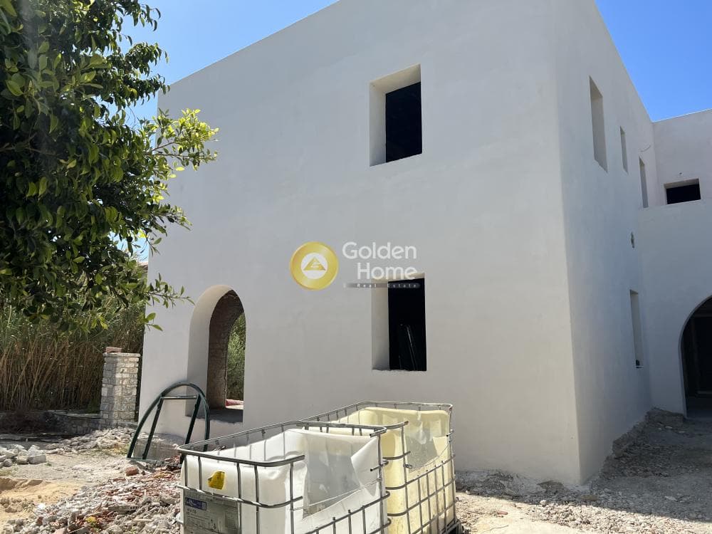 House in Aliki, Paros — Photo 1 of 2