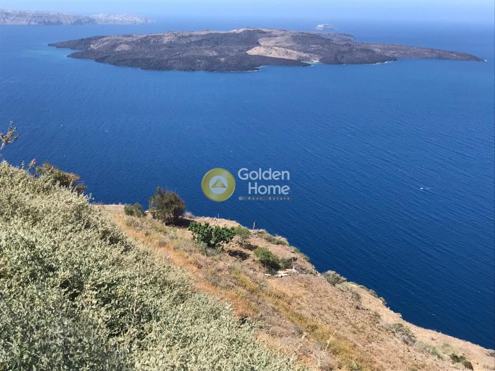 Parcel in Thira, Santorini — Photo 5 of 10