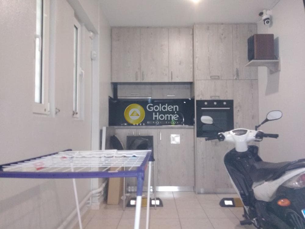 Apartment in Center, Petroupoli — Photo 11 of 12