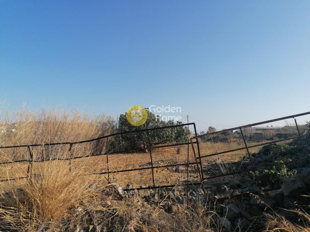 Building Plot in Center, Syros — Photo 33 of 56