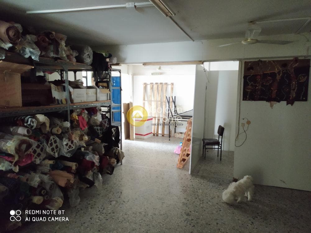 Βιομηχανικός Χώρος στην Πλατεία Υμηττού, Υμηττός — Φωτογραφία 15 από 34