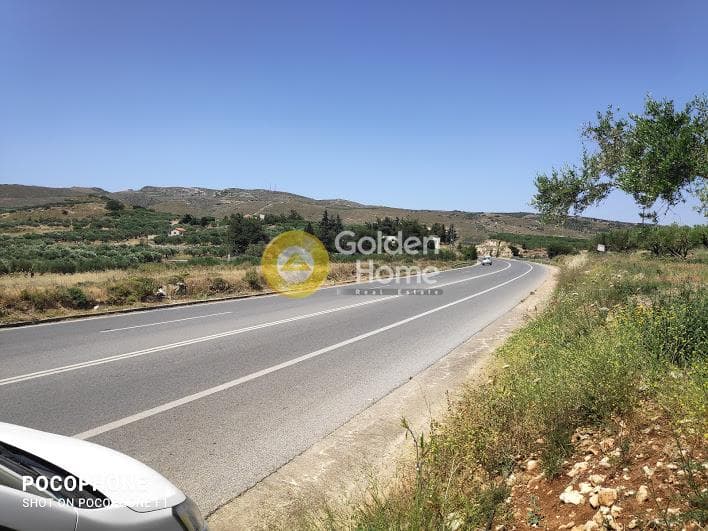 Parcel in Meleses, Archanes — Photo 3 of 31