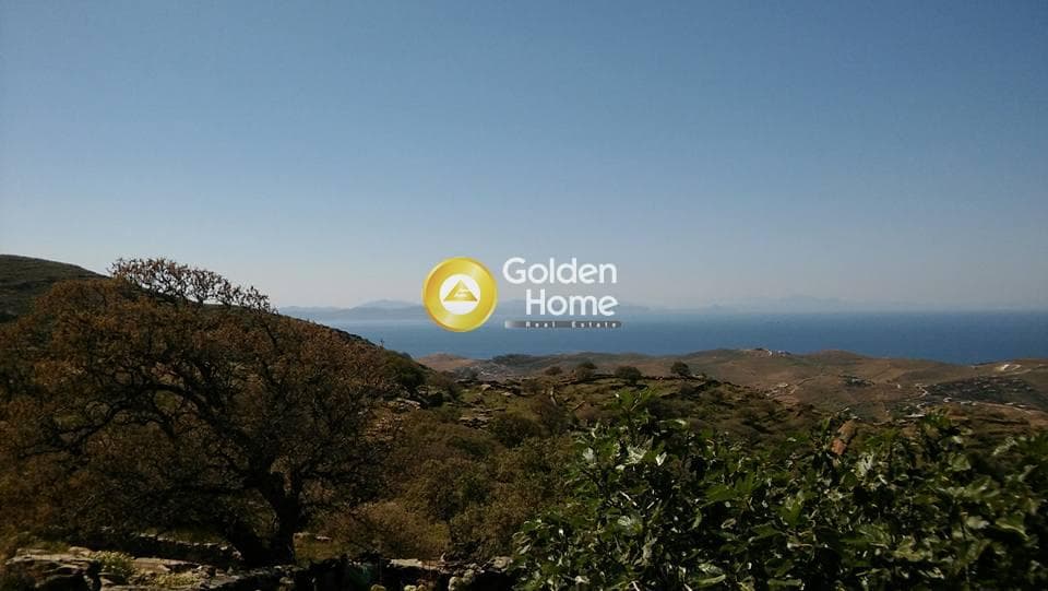 Building Plot in Mavro, Kea — Photo 1 of 2