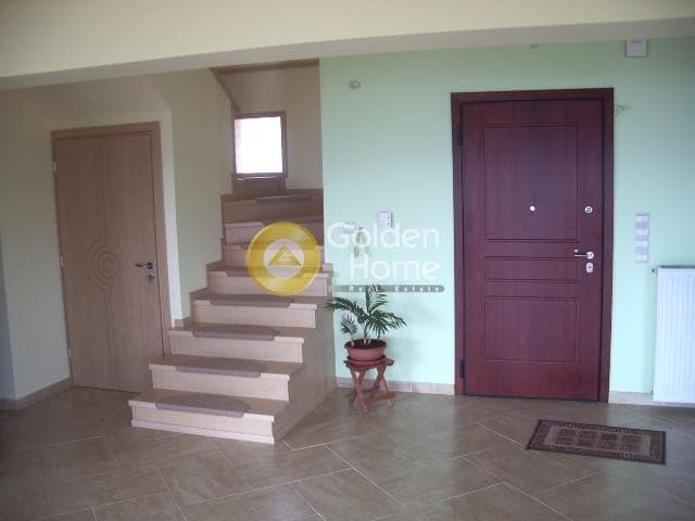 House in Center, Loutraki-Perachora — Photo 7 of 21