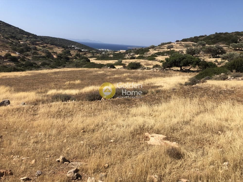 Parcel in Kamari, Paros — Photo 6 of 12