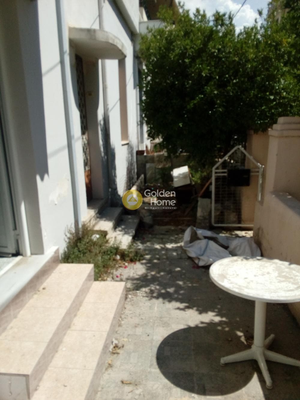 Μονοκατοικία στην Μανιάτικα, Πειραιάς — Φωτογραφία 1 από 2