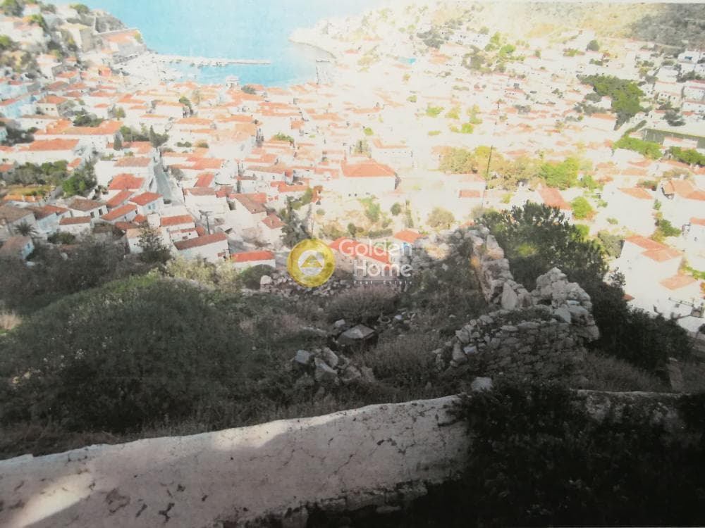 Building Plot in Moni Agias Efpraxias, Hydra — Photo 1 of 2