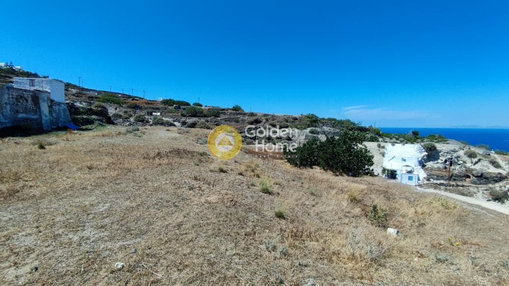 Parcel in Thira, Santorini — Photo 6 of 8