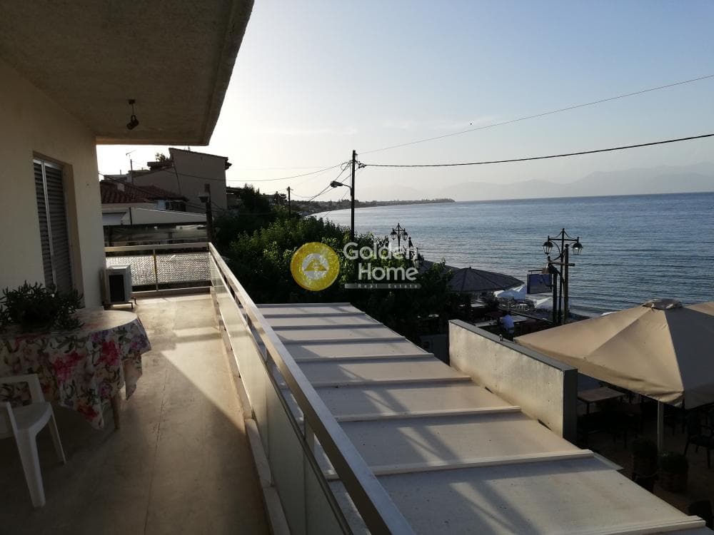 Apartment in Center, Aigeira — Photo 3 of 17