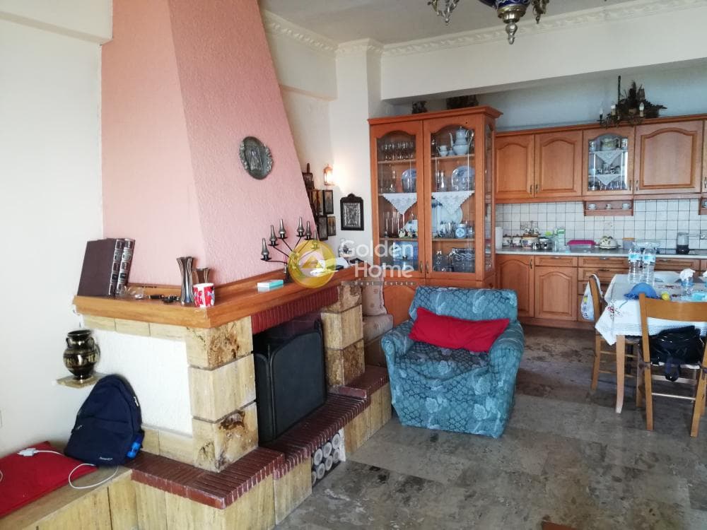 Apartment in Center, Aigeira — Photo 16 of 17