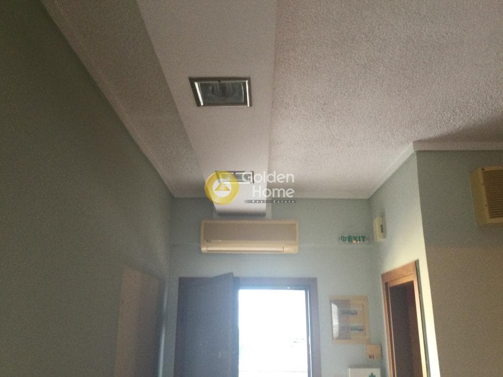 Retail Store in Kardia, Mikra — Photo 11 of 13