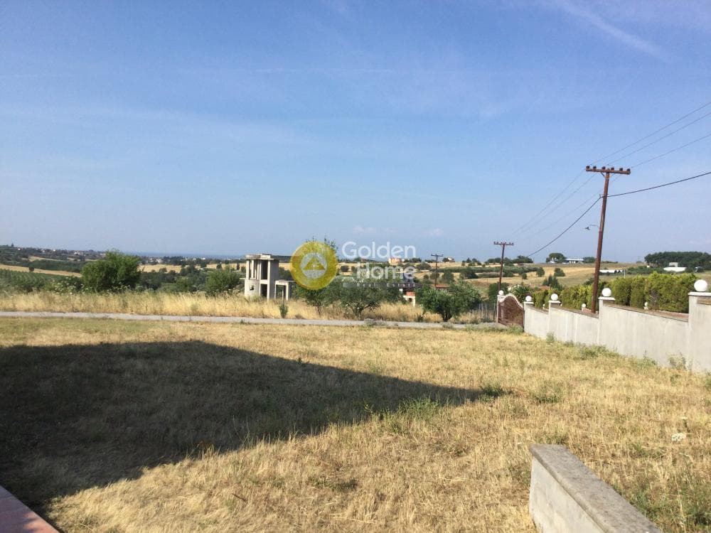 House in Center, Epanomi — Photo 28 of 31