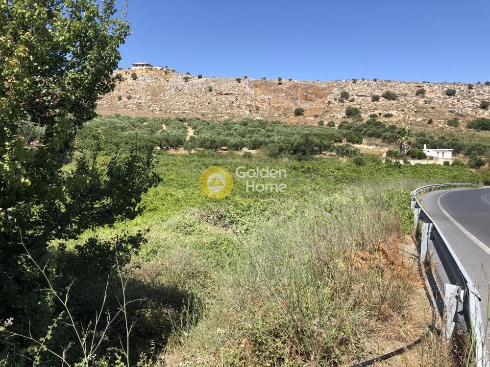 Building Plot in Elia, Episkopi — Photo 1 of 2