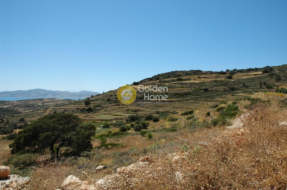 Parcel in Paroikia, Paros — Photo 14 of 25