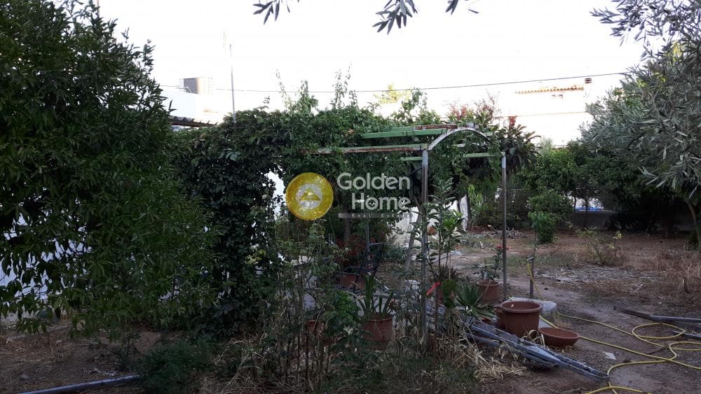Building Plot in Center, Rafina — Photo 1 of 17