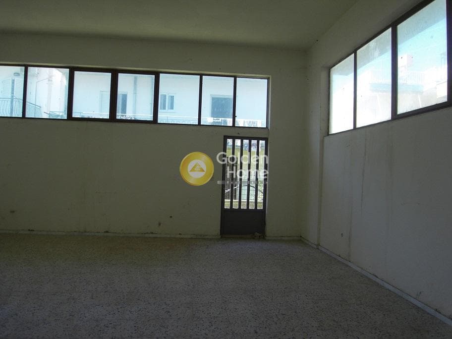 Retail Store in Makrigianni, Patra — Photo 6 of 11