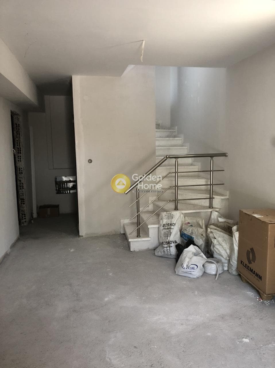 House in Center, Panorama — Photo 5 of 25