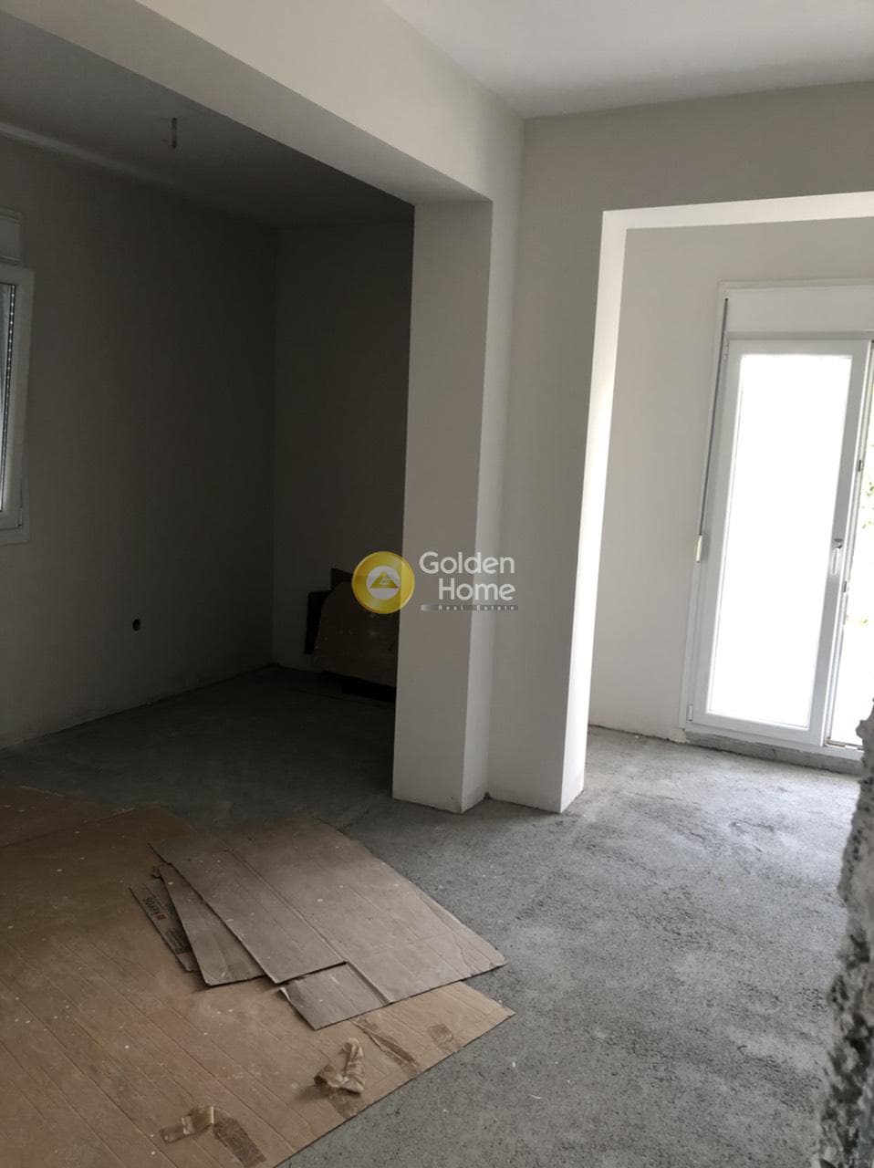 House in Center, Panorama — Photo 10 of 25