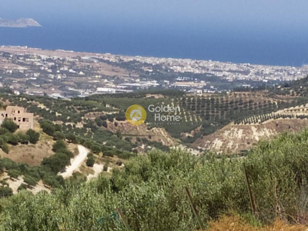 Οικόπεδο στην Κεραμούτσι, Τετραχώρι