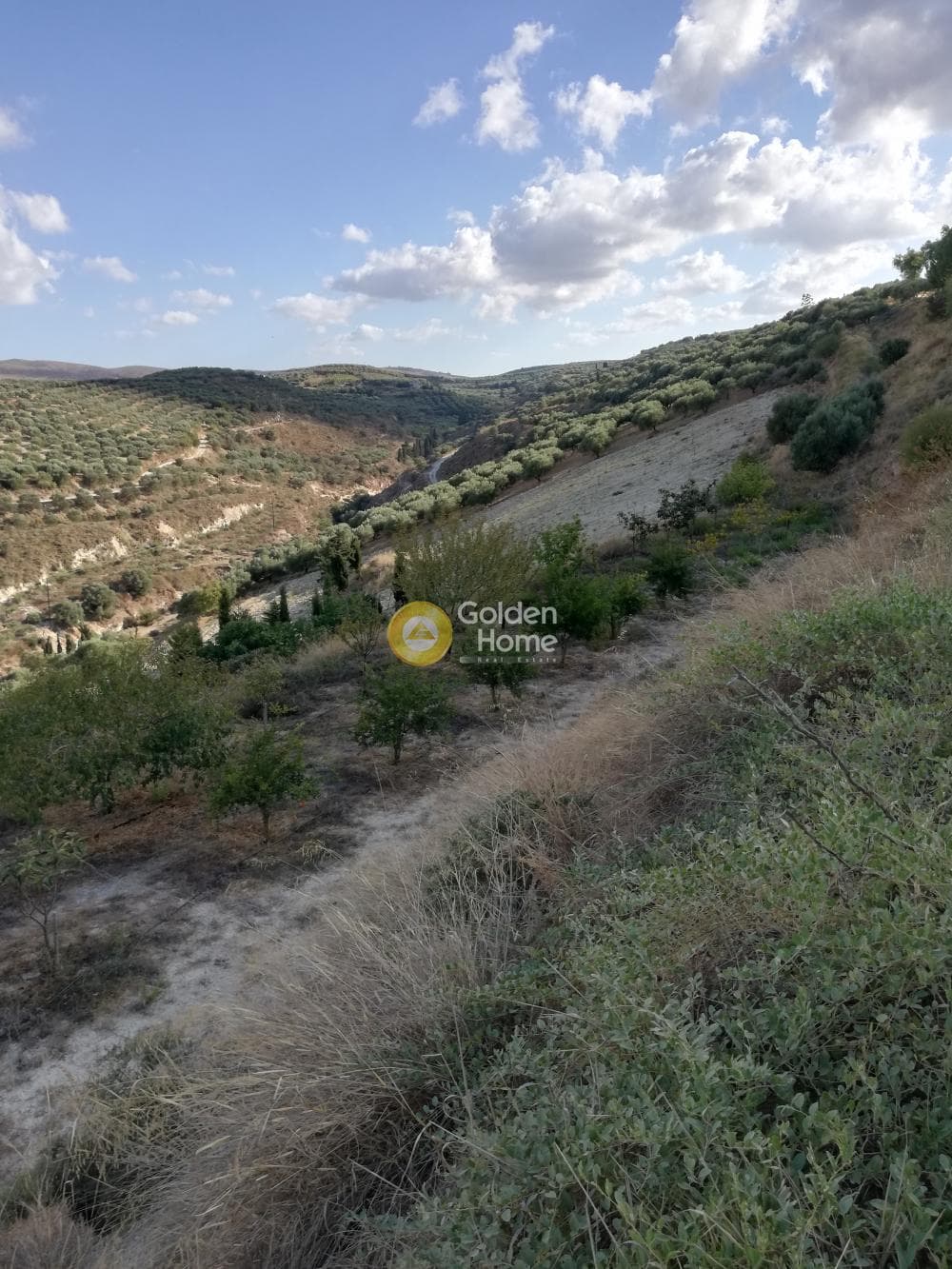 Building Plot in Kainourgio Chorio, Episkopi — Photo 10 of 11