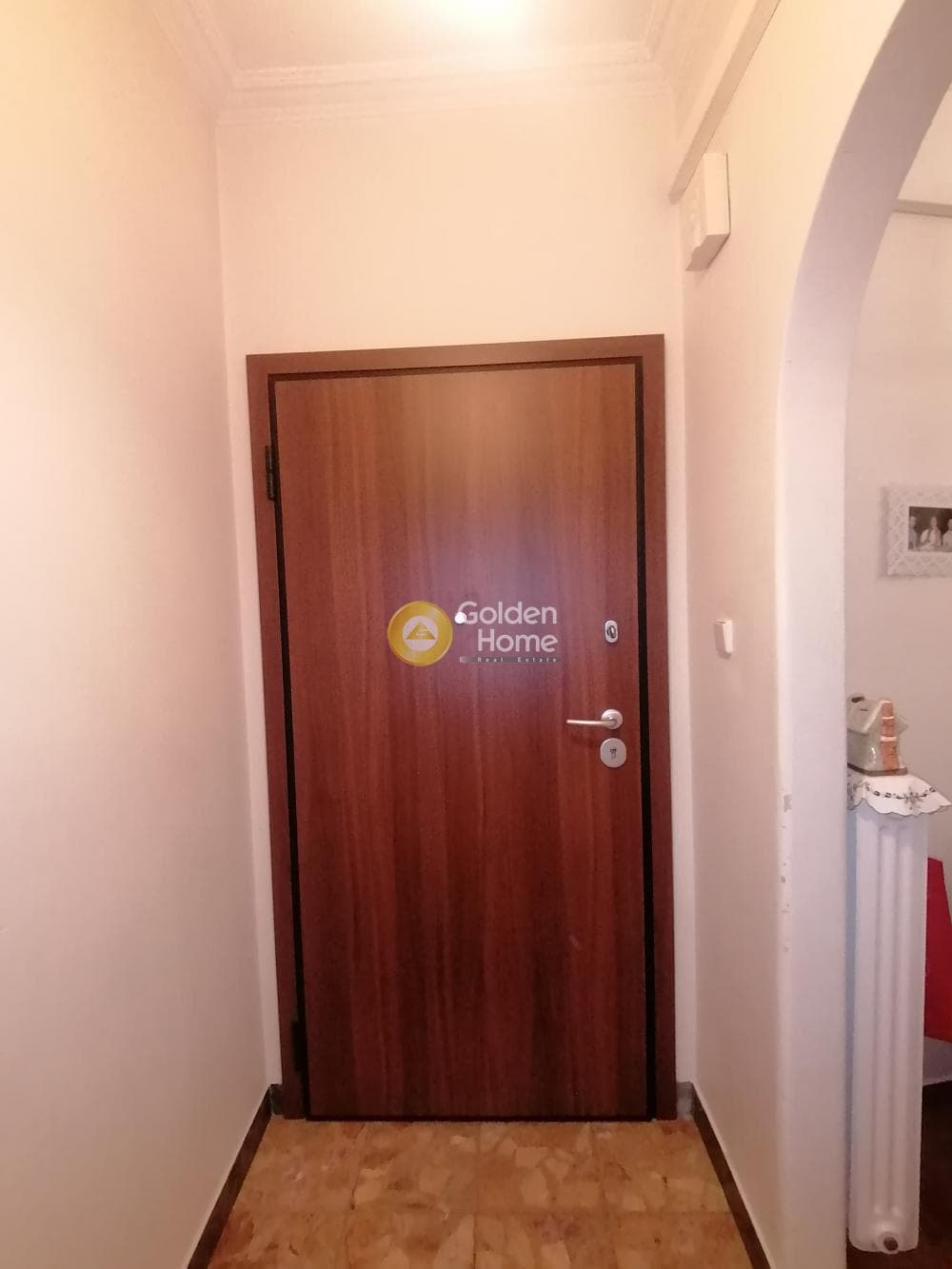 Apartment in Politechneio, Exarchia - Neapoli — Photo 4 of 22