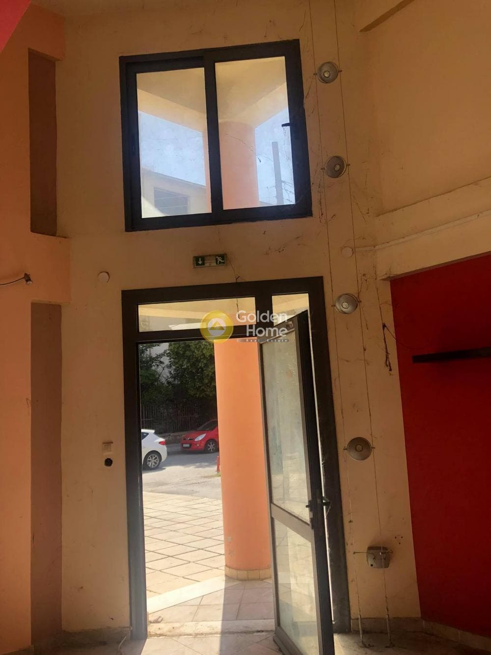 Retail Store in Terpsithea, Stavroupoli — Photo 10 of 20