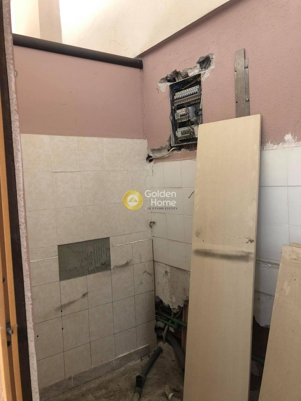 Retail Store in Terpsithea, Stavroupoli — Photo 13 of 20