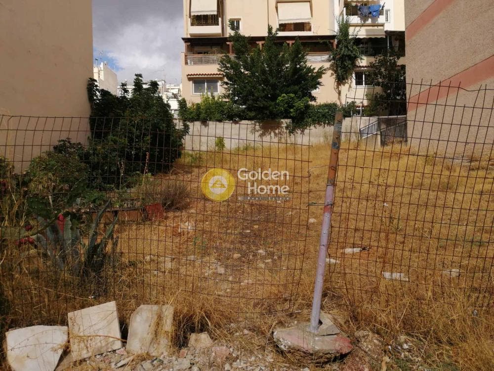 Οικόπεδο στην Κηπούπολη, Πετρούπολη