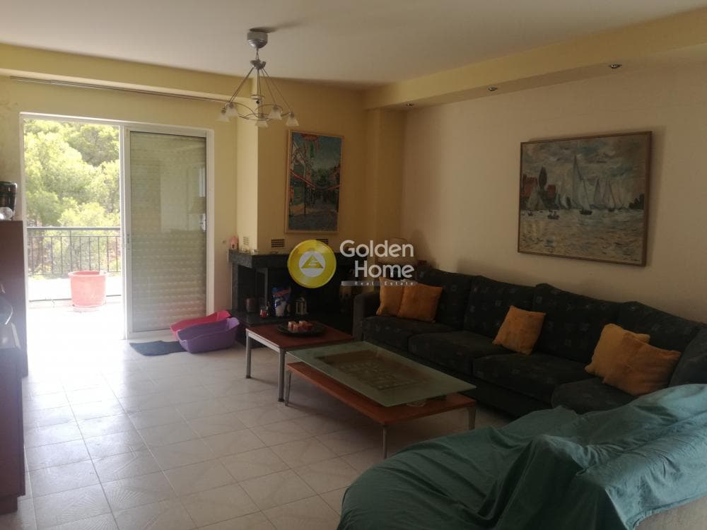 Apartment in Kareas, Vironas — Photo 7 of 32