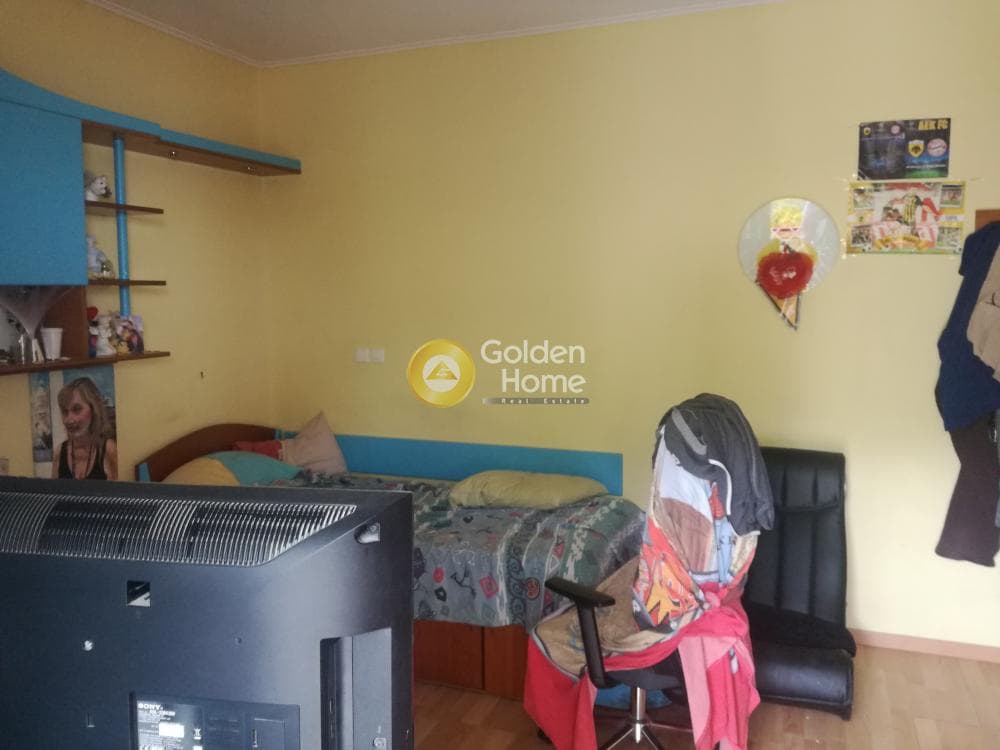 Apartment in Kareas, Vironas — Photo 22 of 32