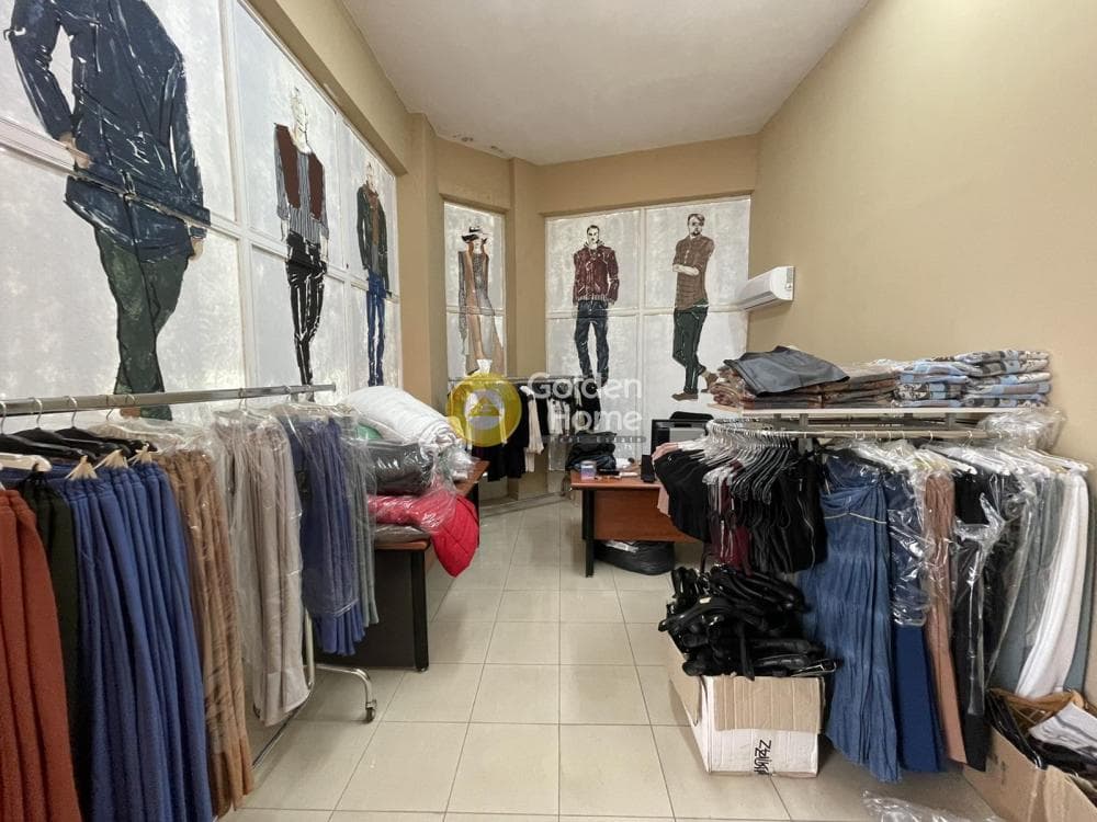 Retail Store in Center, Tavros — Photo 12 of 21