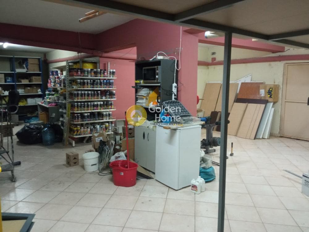 Κατάστημα στην Άνω Πετρούπολη, Πετρούπολη