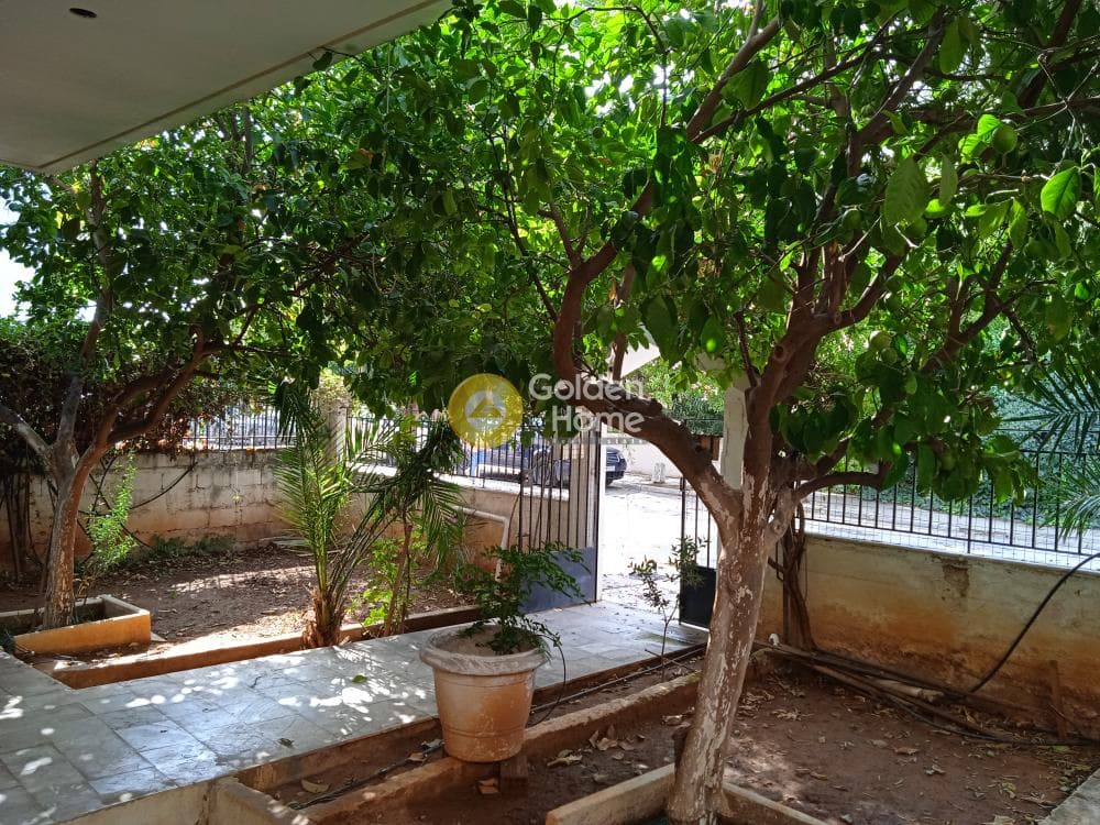 Building Plot in Parko Stratarchou Papagou, Chalandri — Photo 1 of 3