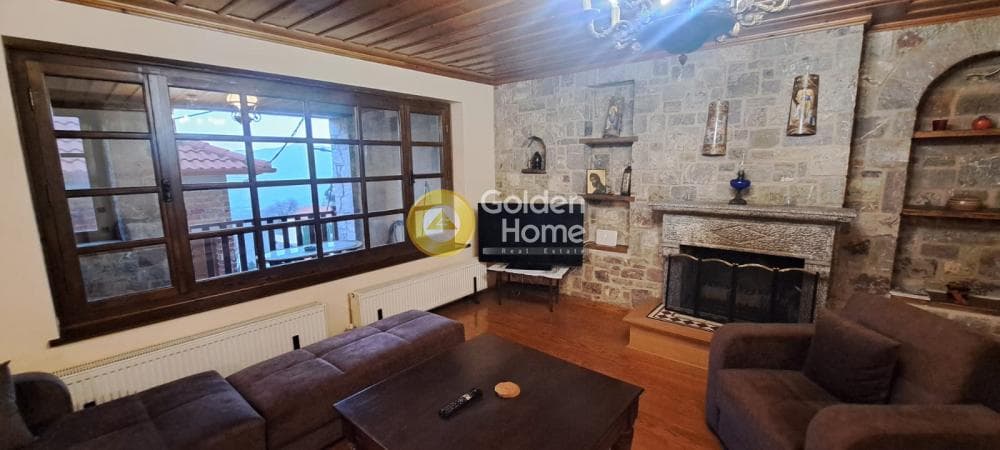 Apartment in Center, Arachova — Photo 2 of 21
