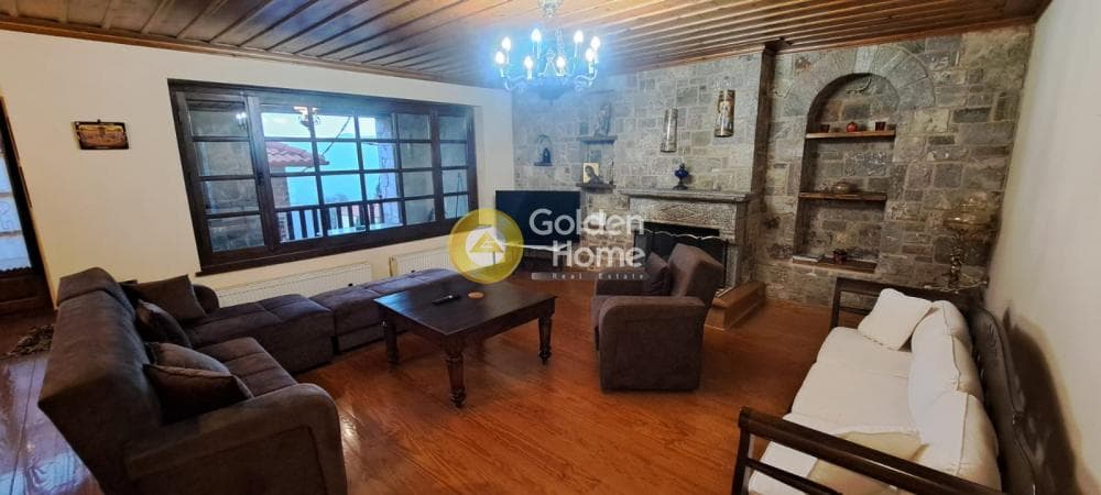 Apartment in Center, Arachova — Photo 3 of 21