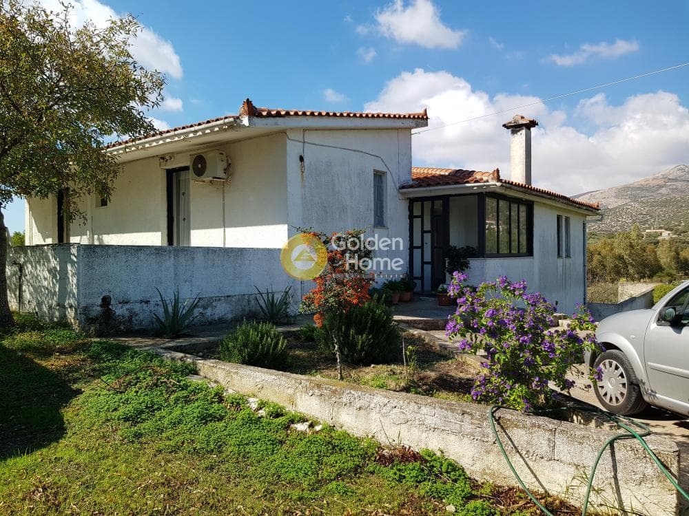 House in Manoutso, Keratea — Photo 40 of 44