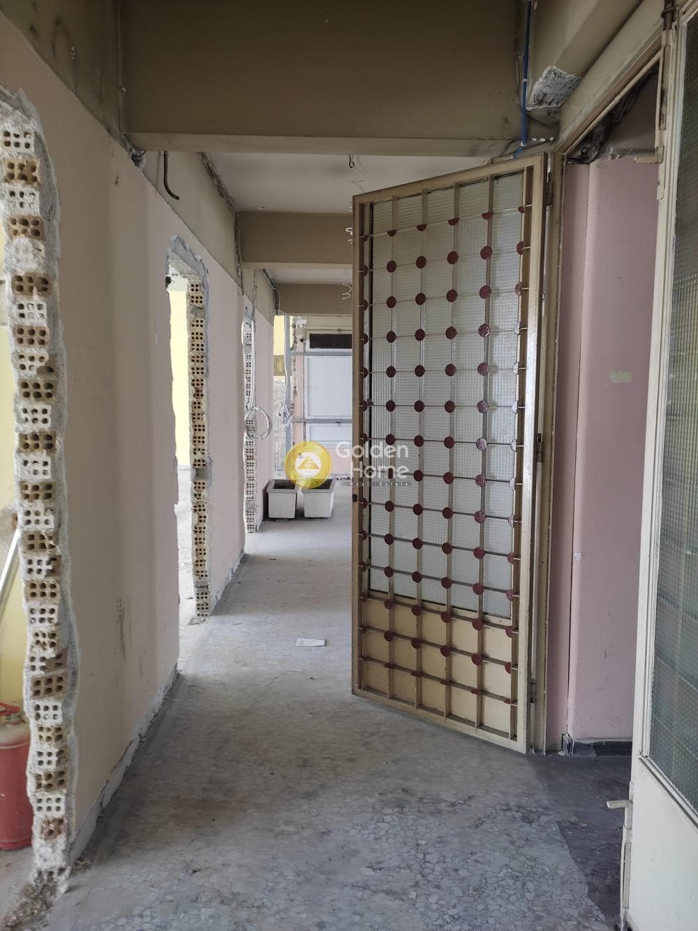 Office in Platia Koumoundourou, Kentro — Photo 4 of 12