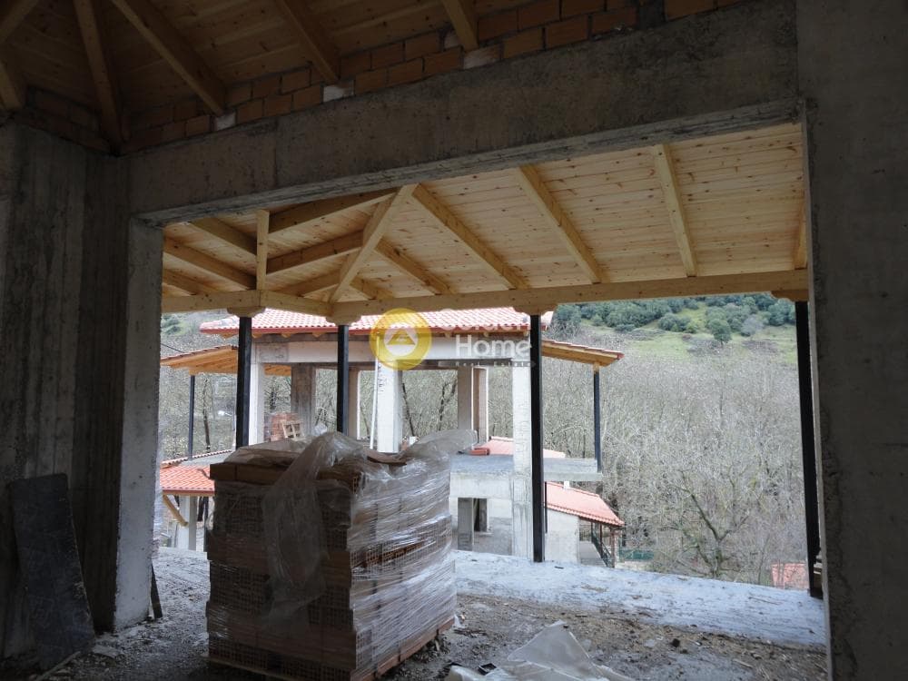 House in Milos, Kalavrita — Photo 22 of 26