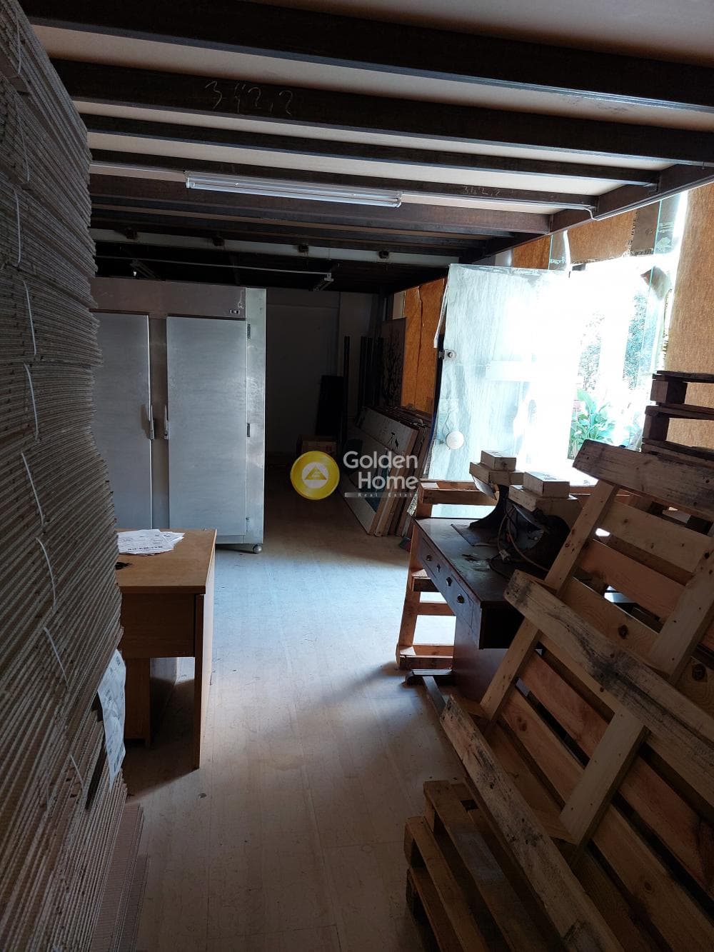 Retail Store in Center, Nea Ionia — Photo 13 of 27