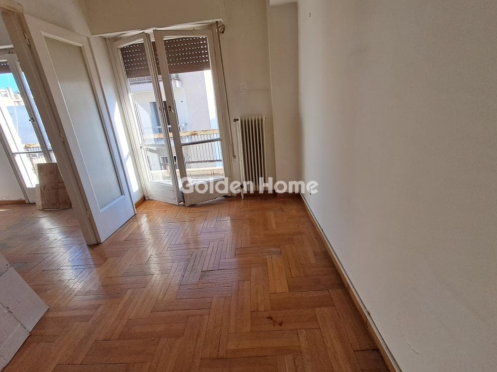 Apartment in Agios Panteleimonas, Attiki — Photo 3 of 13