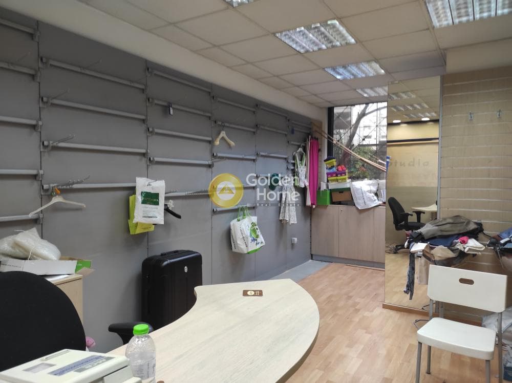 Retail Store in Perivolia, Galatsi — Photo 2 of 7