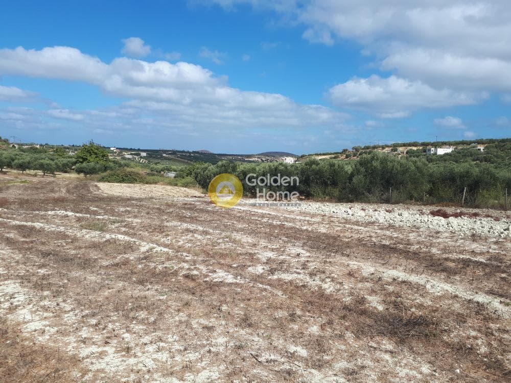 Building Plot in Epano Vatheia, Episkopi — Photo 2 of 2