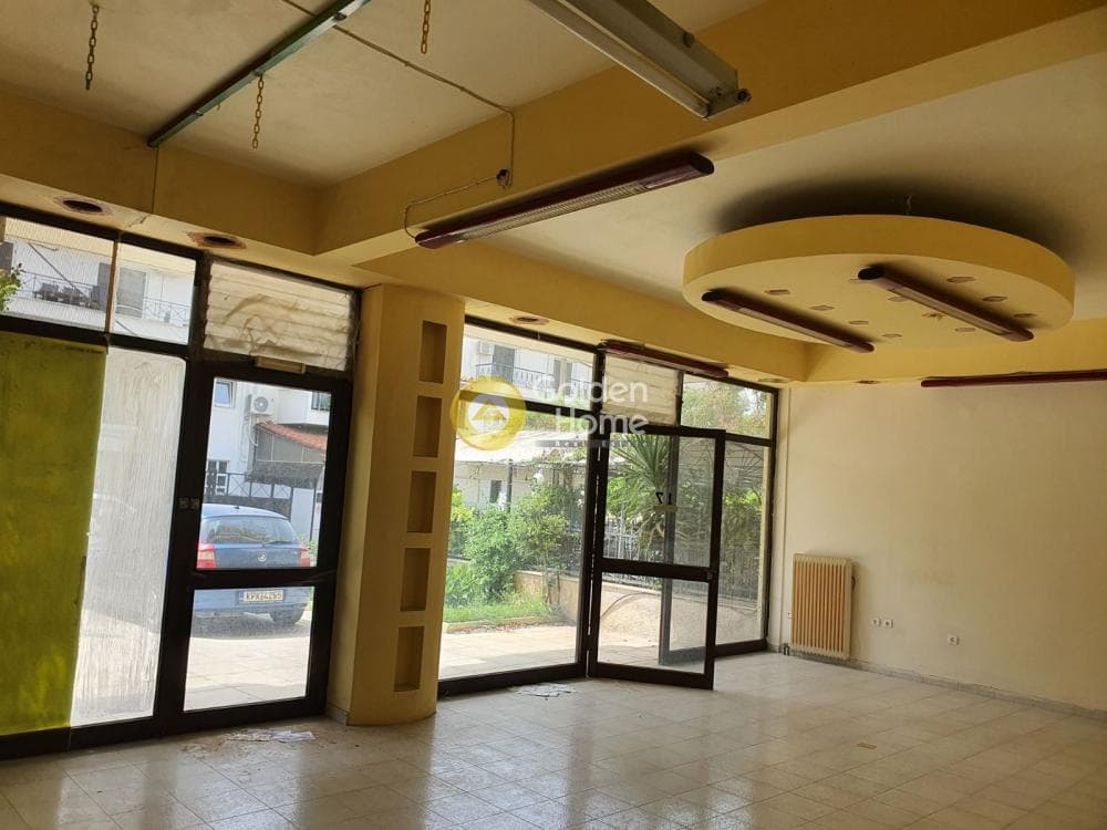 Retail Store in Anakasa, Agioi Anargiroi — Photo 1 of 4